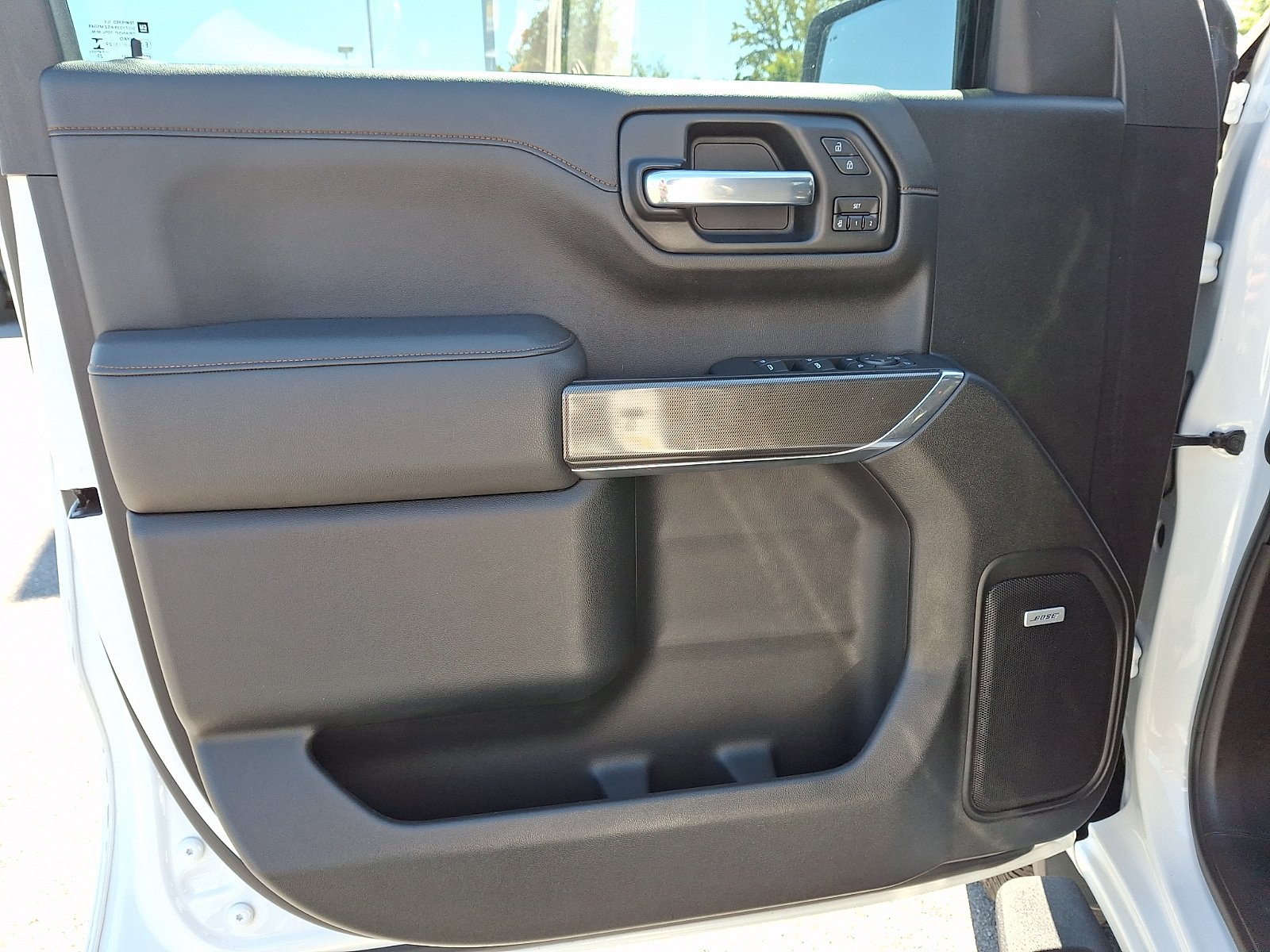 Used 2021 GMC Sierra 1500 AT4 w/ AT4 Premium Package AWD/4WD image 14