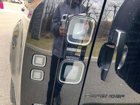 New 2026 Land Rover Defender 130 V8 image 14