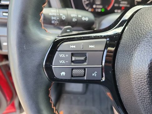 Used 2025 Honda Pilot TrailSport image 22