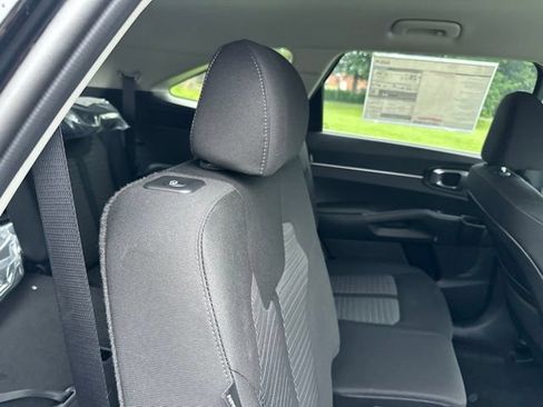 New 2026 Kia Sorento LX FWD image 23