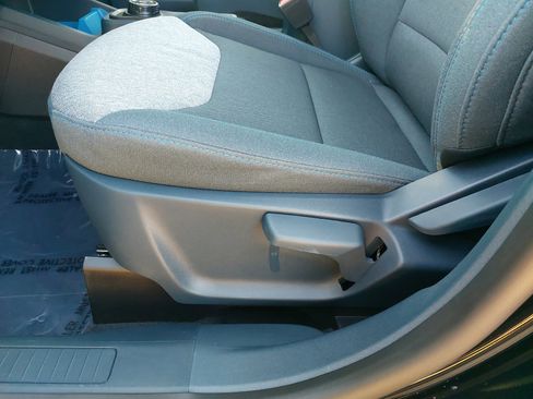 Used 2025 Ford Maverick XLT w/ Equipment Group 302A image 31