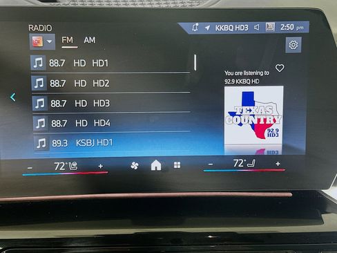 Used 2025 BMW X2 xDrive28i w/ Convenience Package image 21