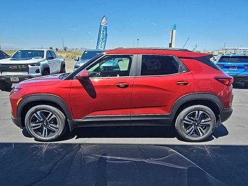 New 2025 Chevrolet TrailBlazer LT w/ Convenience Package image 6