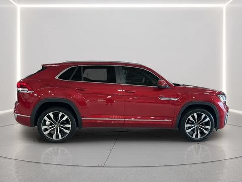 Used 2020 Volkswagen Atlas Cross Sport SEL R-Line AWD/4WD image 7