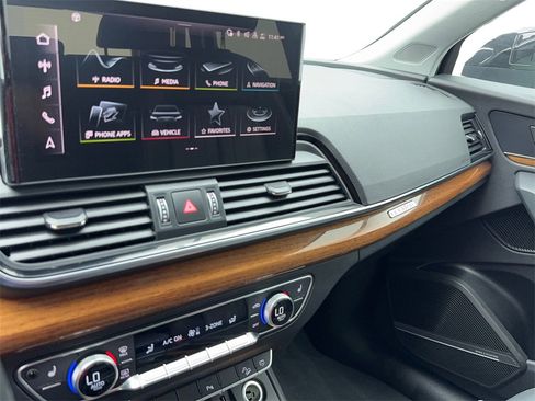 Used 2023 Audi Q5 2.0T Premium Plus image 23