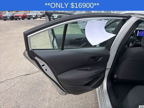 Used 2024 Toyota Corolla LE image 21