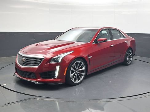 Used 2016 Cadillac CTS V w/ Luxury Package RWD image 9