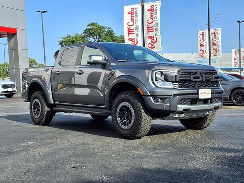 Certified 2025 Ford Ranger Raptor AWD/4WD image 4