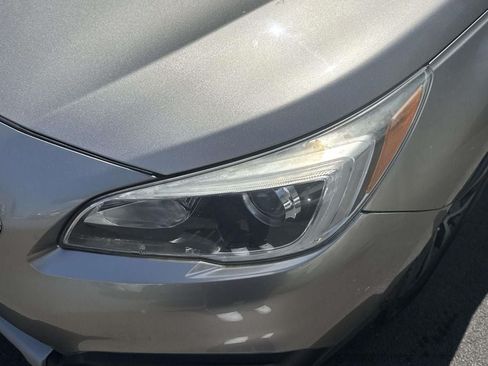 Used 2016 Subaru Outback 3.6R Limited AWD/4WD image 8