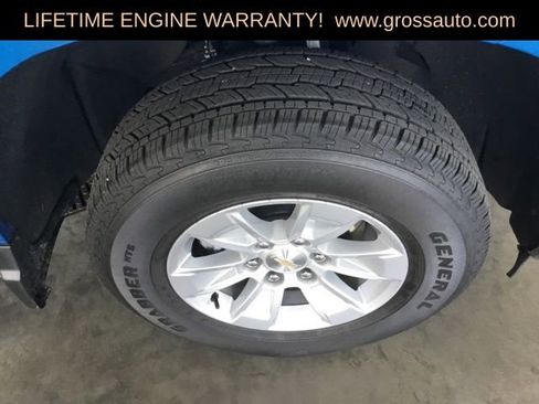 Used 2022 Chevrolet Silverado 1500 LT AWD/4WD image 11