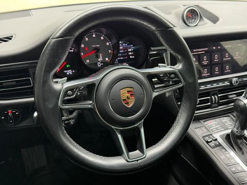 Used 2020 Porsche Macan S image 31