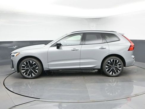 New 2026 Volvo XC60 B5 Ultra w/ Climate Package AWD/4WD image 6