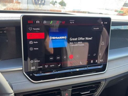 New 2026 Volkswagen Tiguan SE R-Line AWD/4WD image 10
