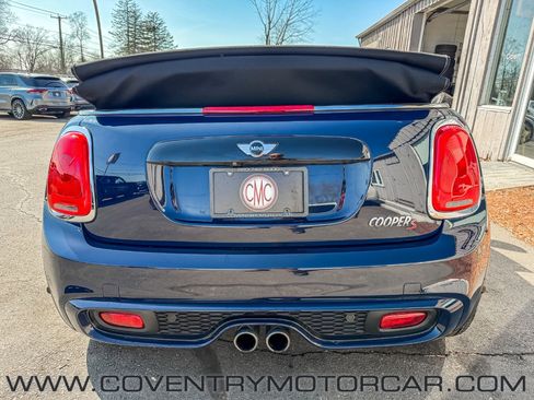 Used 2017 MINI Cooper S image 7