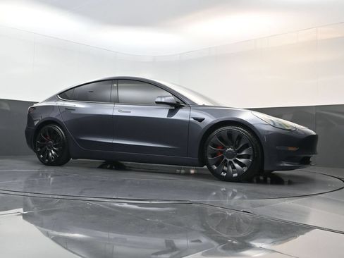 Used 2022 Tesla Model 3 Performance AWD/4WD image 23