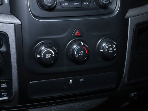 Used 2019 RAM 1500 Express image 27