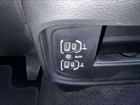 Used 2024 RAM 2500 Laramie AWD/4WD image 26