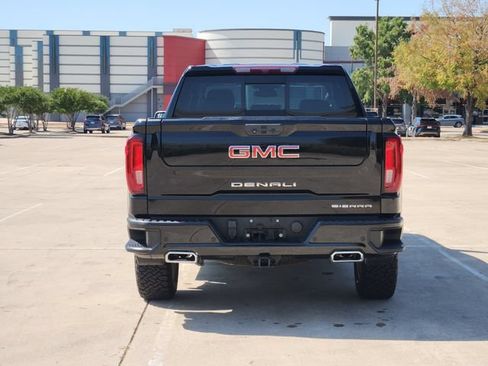 Used 2023 GMC Sierra 1500 Denali AWD/4WD image 6