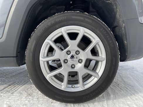 Used 2021 Jeep Renegade Sport w/ Sport Appearance Group image 22