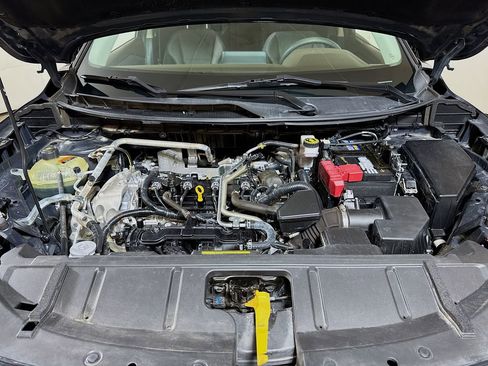 Used 2021 Nissan Rogue SV FWD image 26
