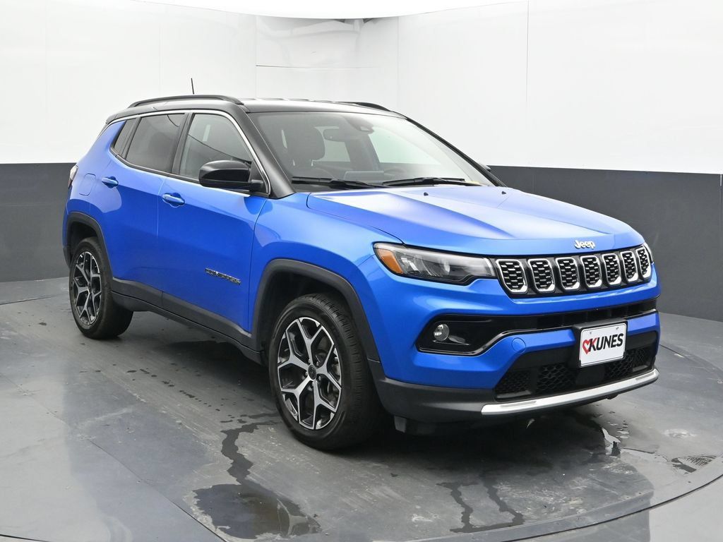 Used 2025 Jeep Compass Limited AWD/4WD image 6