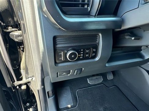 New 2025 Ford F250 Lariat w/ FX4 Off-Road Package image 31