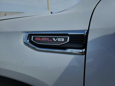 Used 2024 GMC Sierra 1500 Denali AWD/4WD image 33
