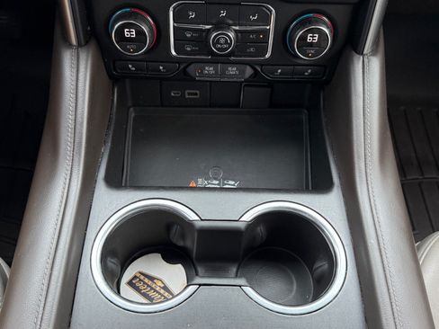 Used 2021 Chevrolet Tahoe LT RWD image 19