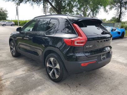 Certified 2024 Volvo XC40 B5 Core
