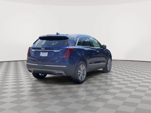 Certified 2024 Cadillac XT5 Premium Luxury w/ LPO, Floor Liner Package AWD/4WD image 8
