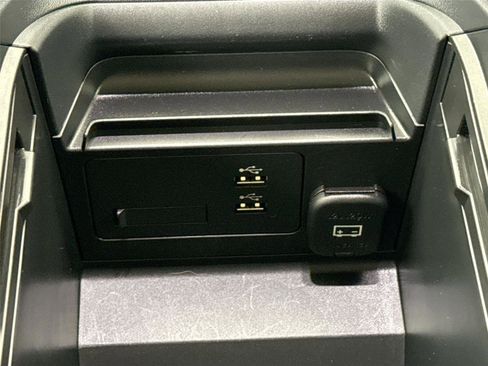 Certified 2022 MAZDA CX-30 AWD 2.5 S w/ Select Package image 33