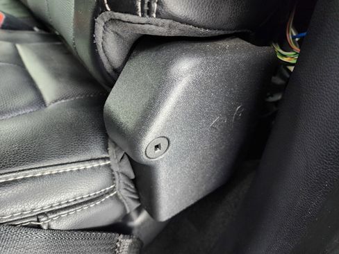 Used 2020 Ford F350 Lariat image 40