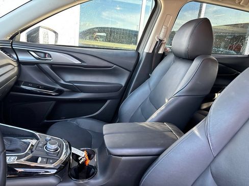 Used 2023 MAZDA CX-9 Touring Plus AWD/4WD image 4