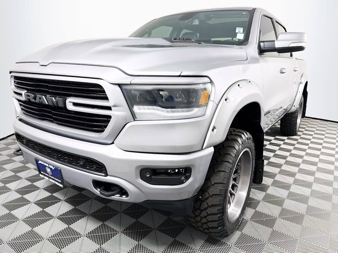 Used 2019 RAM 1500 Sport w/ Leather & Sound Group AWD/4WD image 5