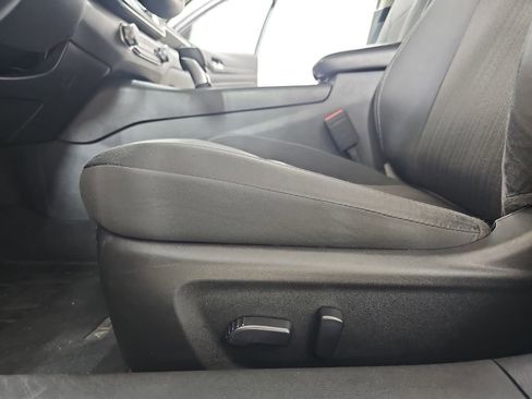 Used 2025 Nissan Altima 2.5 SV FWD image 34
