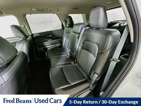 Certified 2024 Nissan Pathfinder SL AWD/4WD image 31