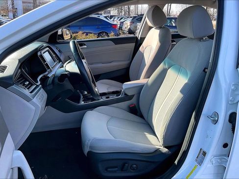 Used 2018 Hyundai Sonata SEL w/ Tech Package 02 image 28