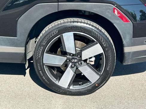 Certified 2024 Hyundai Santa Fe Limited FWD image 11