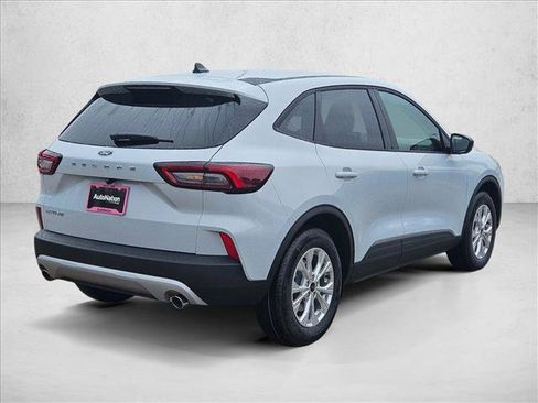 New 2026 Ford Escape Active image 2