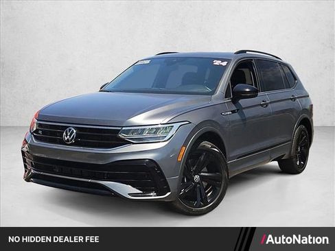 Used 2024 Volkswagen Tiguan SE R-Line FWD image 1