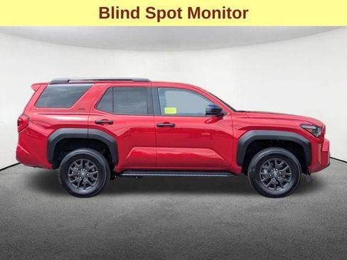 Used 2025 Toyota 4Runner SR5 AWD/4WD image 4
