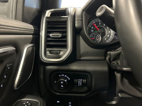 Used 2022 RAM 1500 Laramie image 19