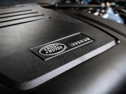 Used 2023 Land Rover Discovery S R-Dynamic image 45