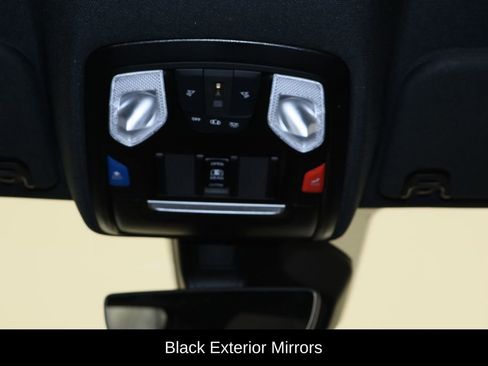 New 2026 RAM 1500 4x4 Crew Cab image 25