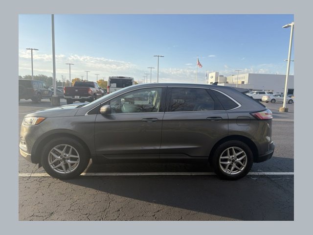 Used 2024 Ford Edge SEL AWD/4WD image 1