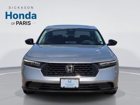 Used 2025 Honda Accord SE image 2