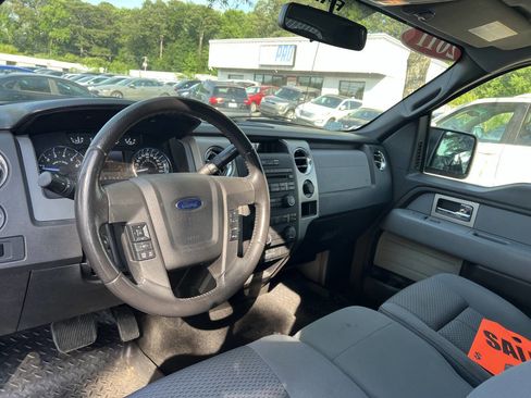 Used 2011 Ford F150 XLT w/ XLT Convenience Pkg AWD/4WD image 15