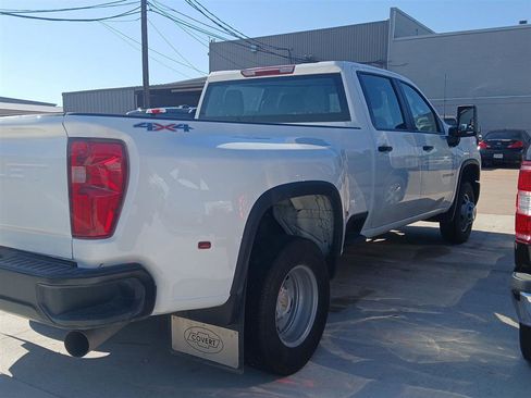 Used 2025 Chevrolet Silverado 3500 W/T AWD/4WD image 6