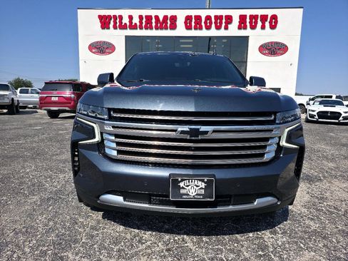 Used 2021 Chevrolet Suburban High Country image 2