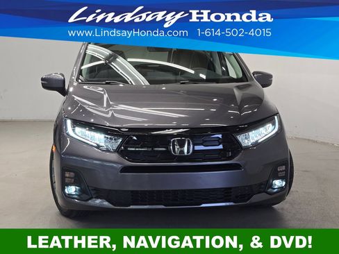 Used 2025 Honda Odyssey Touring image 2